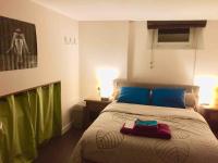 Loft in Rennes - Private room - Bed and Breakfast