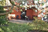 Appartment in der Auszeitoase Freystadt - 2 Zimmer, Billard, Sauna, Terrasse, Garten, Ladestation, nahe an Messe Nürnberg - Chambres d'hôtes Freystadt