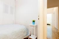 Six-Bedroom Apartment - Balmes, 23