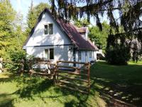 Three-Bedroom Holiday House