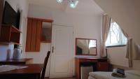Chambre Double ou Lits Jumeaux avec Salle de Bains Privative