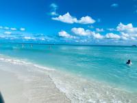Sunrise Penthouse ocean view terrace beach few steps away SOBE - B&B Miami Beach