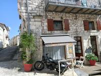 La Cambra dé Monflanquin - Bed and Breakfast