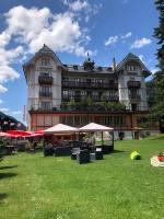 Au village d'Evolène, bel appartement avec terrasse - Bed and Breakfast
