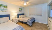 Deluxe Two-Bedroom Apartment - Oceanfront - Unit #220
