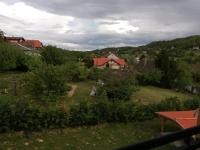 Zweibettzimmer mit Gartenblick