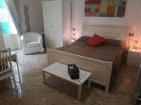 Doppel- oder Zweibettzimmer