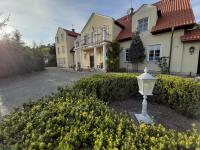 Dworek Bursztynowe Piaski - B&B