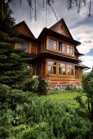 Willa pod Jodłą - B&B