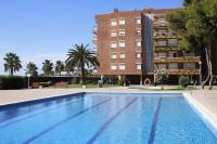 AT242 Comunidad con piscina en 1ra línea de la playa - B&B Torredembarra