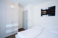 Appartamento con 1 Camera da Letto, Terrazza e Balcone