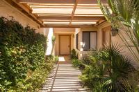 Monterey CC Oasis - B&B Palm Desert