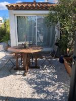 STUDIO L'OLIVIER - Ferienwohnung