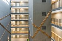 MONDAINE CENTRAL LUXURIOUS SPACIOUS AND TRENDY - B&B Città del Capo