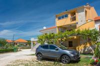 Apartments Nino - Ferienwohnung Sukošan