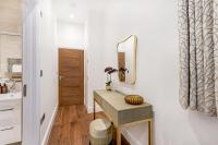 The Serpentine Apartment