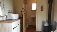 Shepherd's Hut (see room photos)