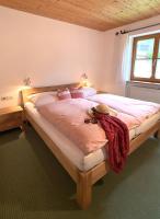 B&B Bad Hindelang - Haus Claudia Lipp - Bed and Breakfast Bad Hindelang