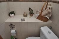 Twin Room with Private Bathroom