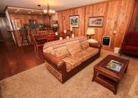 Mountainback 49 Den - Bed and Breakfast Mammoth Lakes