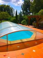 Lilly bulles en Champagne piscine et jardin privée - Chambres d’hôtes Pierry