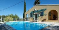 Gastouri Villa Pascalia with heated pool in October and views - B&B