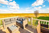 Sea 'n' Stars Platinum Plus Holiday home with Views, Free Wifi and Netflix - Chambres d'hôtes Camber