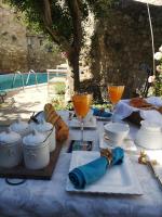 Au Clos des Anges - Bed and Breakfast