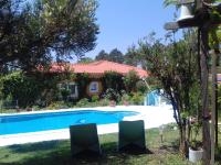 B&B Nazaré - Studio with shared pool furnished garden and wifi at Nazare 7 km away from the beach - Bed and Breakfast Nazaré