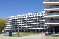 AL-DOM Apartament De Luxe z bocznym widokiem na morze i miejscem w hali garażowej - Chambres d'hôtes Kołobrzeg