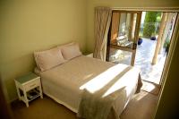 Camera Queen con Bagno in Comune - 1