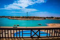 B&B Hurghada - El Gouna Luxurious 2BR + Pool, Lagoon view in Sabina - Bed and Breakfast Hurghada
