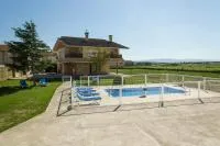 Villa Oasis de Bardenas & Piscina - Bed and Breakfast Valtierra