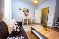 B&B Erfurt - Ruhiges City Apartment "Altbauperle" mit Charme und 2 Schlafzimmern - Bed and Breakfast Erfurt