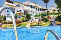 Benalmádena Apartamento amplio, soleado y con vista panorámica a 400 metros de la playa - B&B