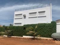 Appartement Luxueux En Résidence vu sur mer à 50 mètres de la plage - B&B