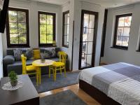 Doppelzimmer mit Balkon
