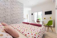 CANDY ap.-near center,bus,beach+free parking place - B&B Zadar