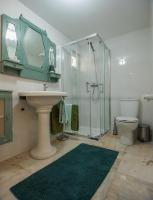 Chambre Double Deluxe (2 Adultes + 1 Enfant)