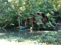 The Fishing Hole Cabin - Sage Vacations - B&B