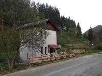Къща край реката - Триград - B&B