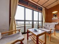 Vierpersoonskamer met Badkamer