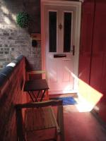 144 - ExcellentStays - 2 Bedroom Flat - B&B