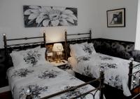 Camera Familiare con Bagno Privato