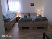Habitación Cuádruple con baño privado