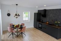 Castella Apartments - B&B Pärnu