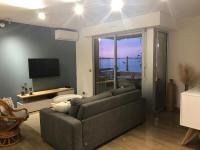 Magnifique appartement pied dans l'eau - Bed and Breakfast Cannes