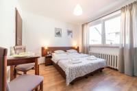 Doppel-/Zweibettzimmer mit Bad