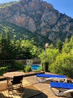 Chambre Lit King-Size - Vue sur Piscine