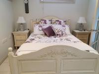 Deluxe Studio met Queensize Bed 